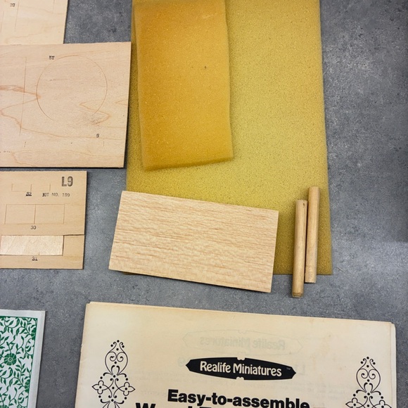 1:12 scale miniature living room furniture kits. - Picture 6 of 12